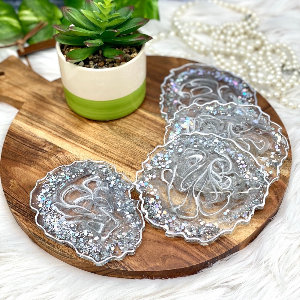 Set of  Silver coasters Resin Geode Modern coasters and Silver glitter